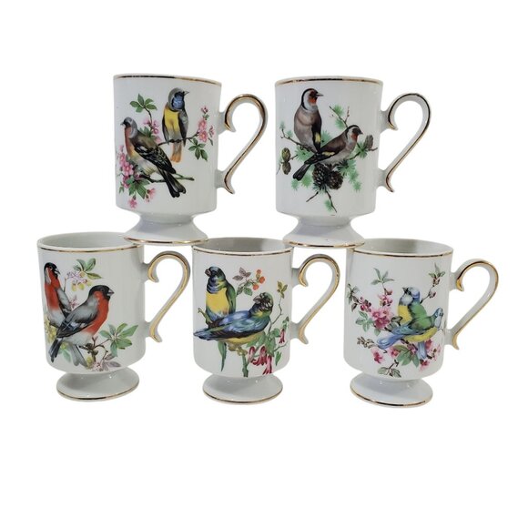 Vintage Set Of 5 Royal Crown Songbird Porcelain Footed Mugs Gold Trim Birds 8 oz - Picture 1 of 12